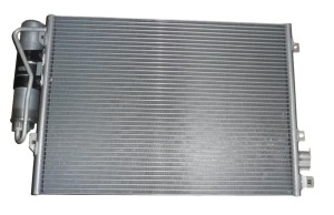 Radiateur de condenseur de climatisation Dacia Logan Sandero 6001550660 - NEUF D'ORIGINE OE