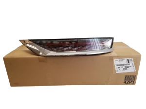 Feu arrière droit Citroen DS7 Crossback 9815722580 - NEUF D'ORIGINE OE