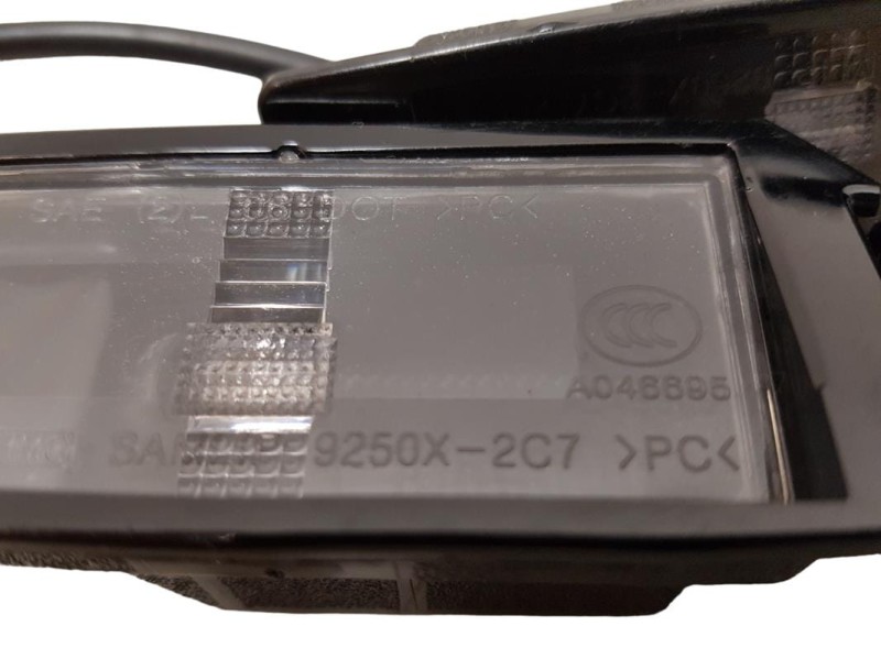 APU0102 (3).jpg