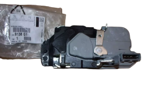 Verrouillage de la porte arrière droite 9138G1 Peugeot 206 - NEUF D'ORIGINE OE