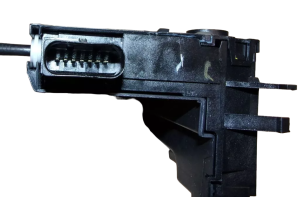 Verrouillage de la porte arrière droite Citroen C4 Picasso 9826136480 - NEUF D'ORIGINE OE