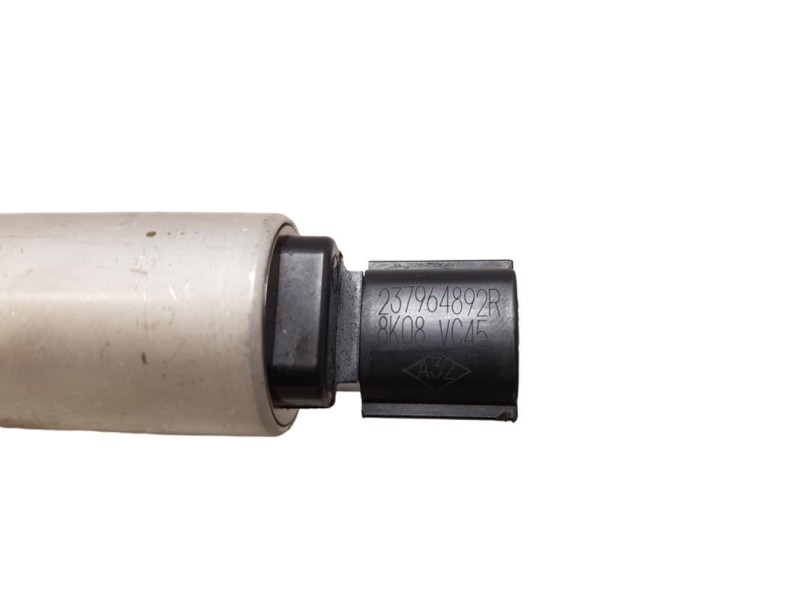 237964892R (5).jpg