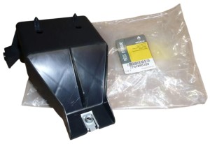 Support de pare-chocs Renault Master II Gauche 7701695350 - NEUF D'ORIGINE OE