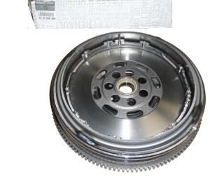 VOLANT MOTEUR BI-MASSE RENAULT 2.2 DCI 123006839R