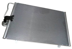 Condenseur de climatisation Renault Megane Scenic 8660002509 Nouveau Motrio