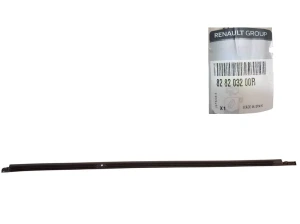 Joint de porte Renault Megane IV 828203200R - NEUF D'ORIGINE OE