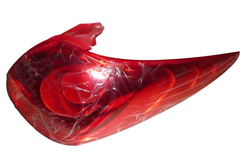 LAMPA PRAWY TYŁ PEUGEOT 207 6351.CT