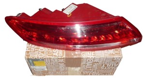 Feu arrière gauche RENAULT LAGUNA III 265550005R