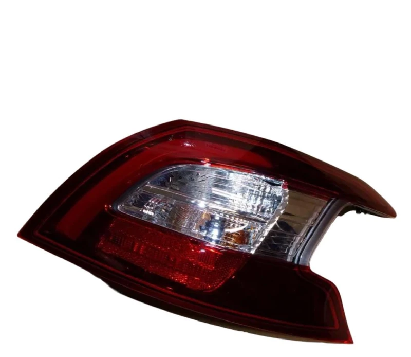 LAMPA PRAWY TYŁ PEUGEOT 308 II 9677817580